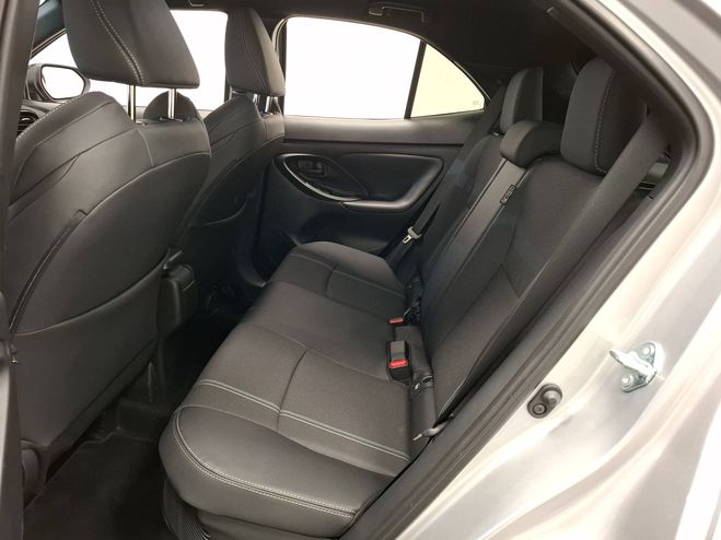 Toyota Yaris Yaris Cross Hybride 130h 2WD Trail 5p Gris de 2025