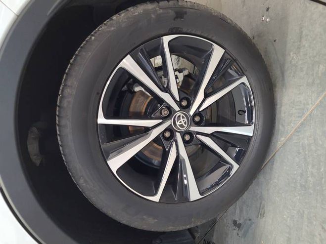 Toyota C HR Hybride 140 Design blanc de 2025
