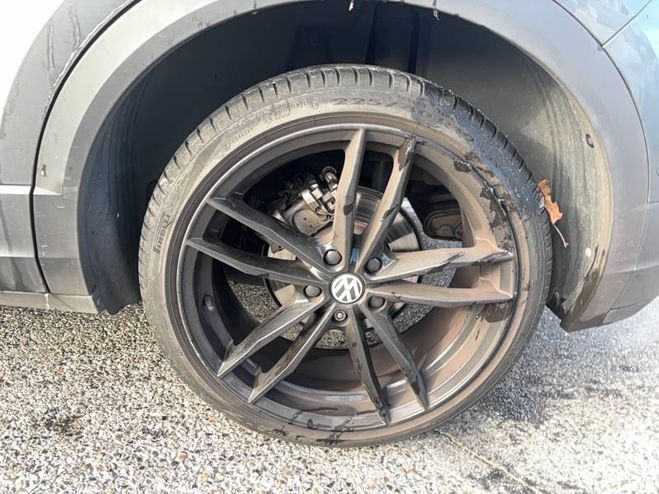 Volkswagen T Roc 1.5 TSI EVO 150 Start/Stop DSG7 R-Line gris de 2022