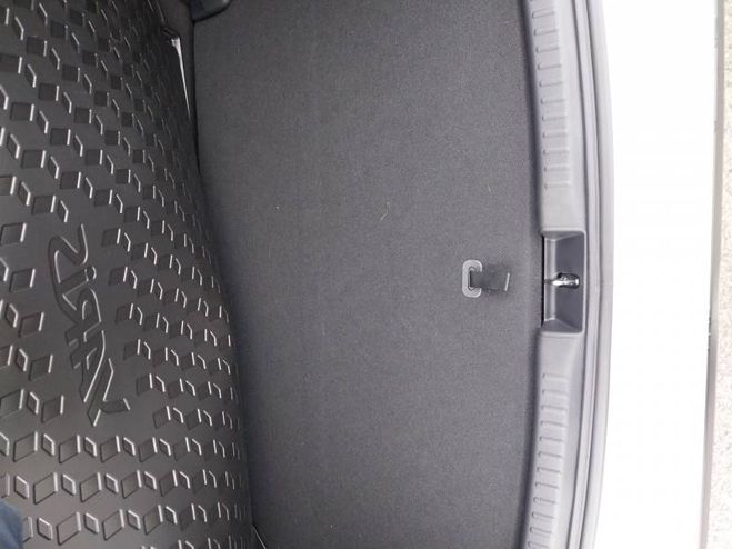 Toyota Yaris Hybride 116h Design blanc de 2024