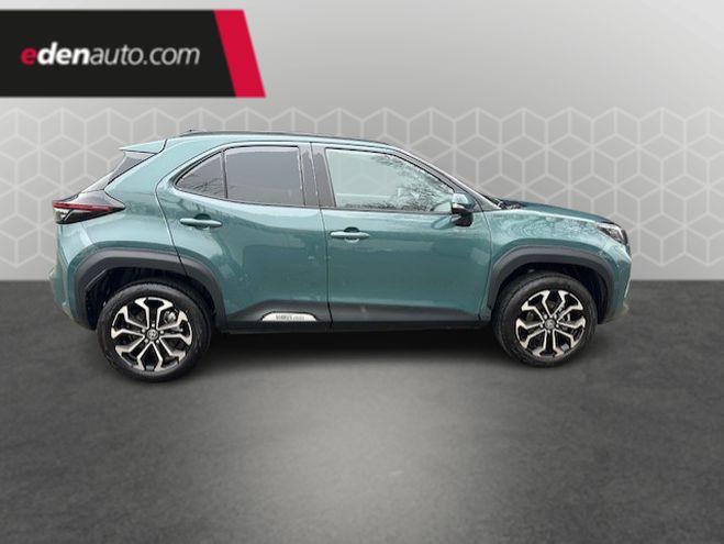 Toyota Yaris Yaris Cross Hybride 130h 2WD Design 5p Vert de 2025