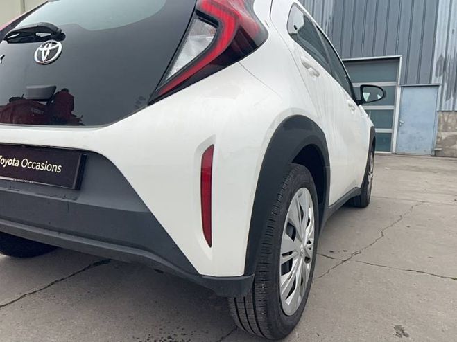 Toyota Aygo 1.0 VVT-i 72 Dynamic blanc de 2022