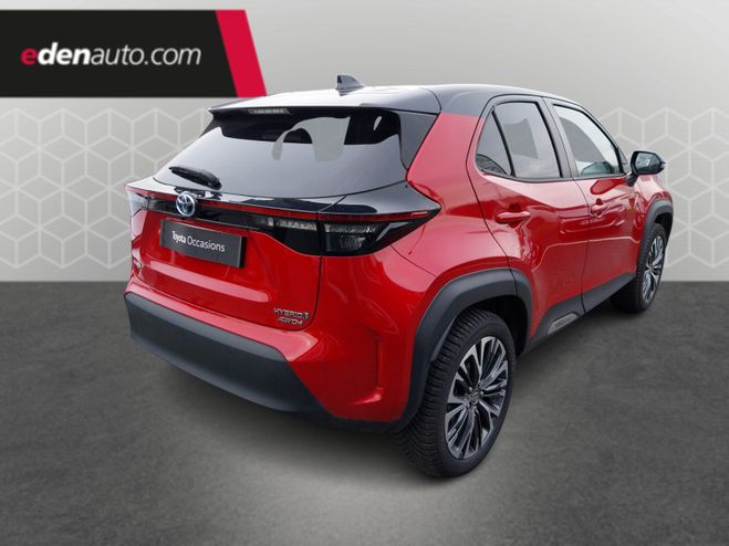 Toyota Yaris Cross Hybride 116h AWD-i Collection rouge de 2022