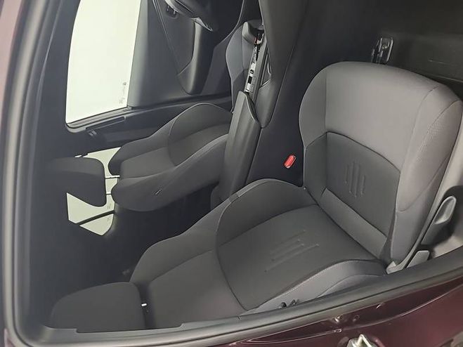 Toyota C HR Hybride 140 Design rouge de 2024