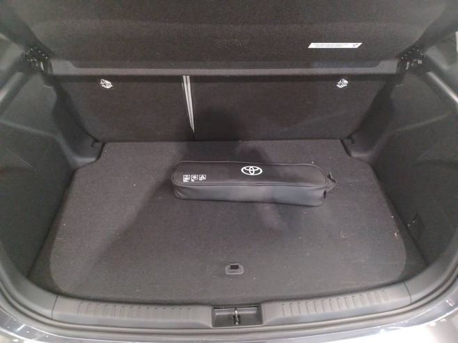 Toyota Yaris Hybride 116h Iconic gris de 2022