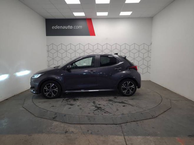 Toyota Yaris Hybride 116h Design gris de 2025