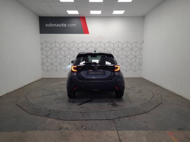 Toyota Yaris Hybride 116h Design gris de 2025