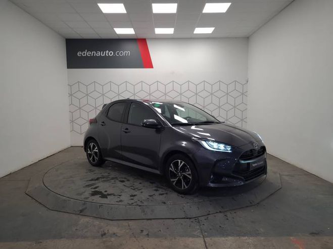 Toyota Yaris Hybride 116h Design gris de 2025