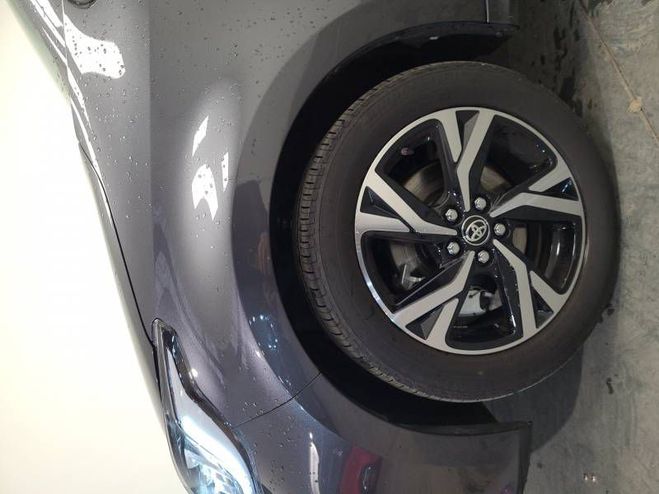 Toyota Yaris Hybride 116h Design gris de 2025