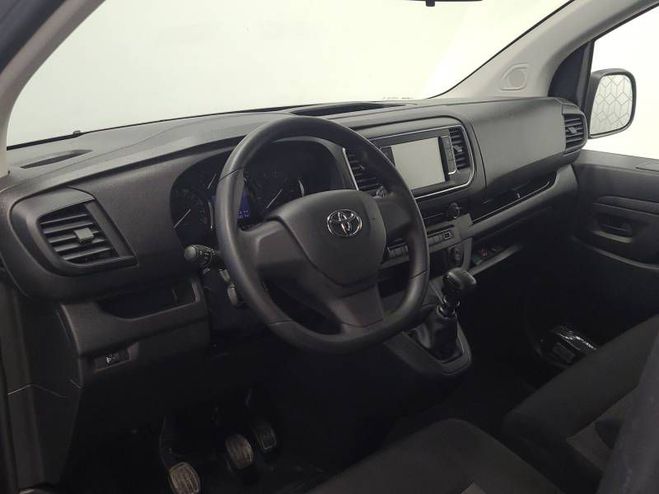 Toyota Proace COMBI Verso Long 2.0L 140 D-4D BVM6 Dyna gris de 2024