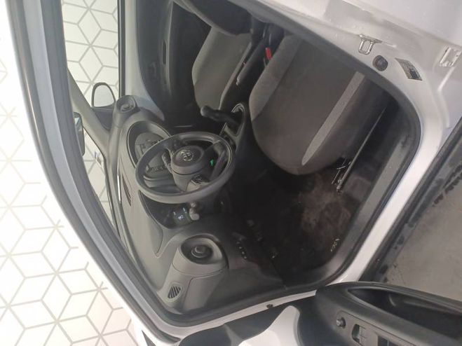 Toyota Aygo 1.0 VVT-i 72 Active Business blanc de 2024