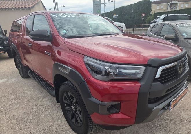 Toyota Hilux invincible 204cv bvm6 Rouge de 2023