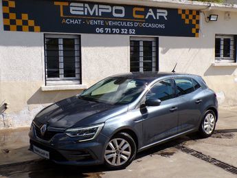  Voir d&eacute;tails -Renault Megane IV Berline TCe 140 EDC FAP Business &agrave; Clamart (92)