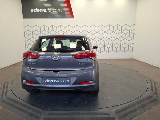 Hyundai I20 1.1 CRDi 75 Intuitive gris de 2015