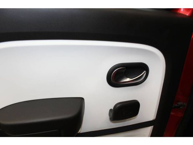 Renault Twingo III E-Tech Techno rouge de 2022