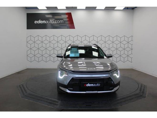 Kia Niro 1.6 GDi 141 ch HEV DCT6 Active bleu de 2023