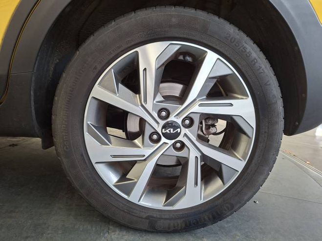 Kia Stonic 1.0 T-GDi 120 ch MHEV DCT7 GT Line Premi jaune de 2022