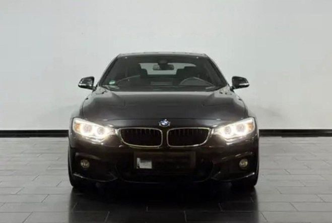 BMW Serie 4 coup� F32 420d xDrive 190 ch M Sport A Noir de 2016