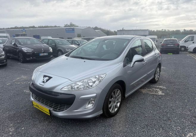 Peugeot 308 OXYGO 2010 1L6 HDI 92 CHX -PREMIERE MAIN Gris de 2010