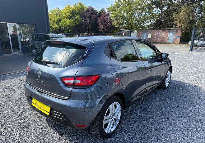 Renault Clio LIMITED 1l2 essence 75 chx Gris de 2016