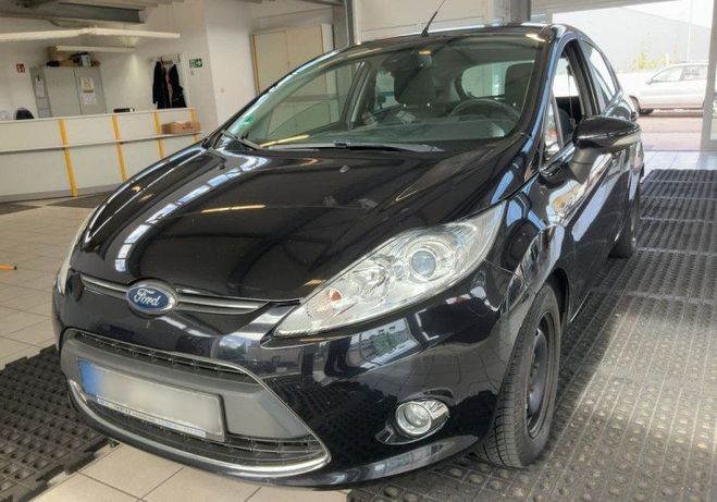 Ford Fiesta 1.4 16V 96CH TITANIUM PLUS BVA 5P BOITE  Noir de 2011