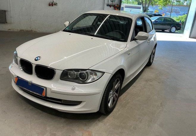 BMW Serie 1 (E81-E87) 116i 116Cv EDITION CONFORT CLI Blanc de 2010
