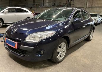  Voir d&eacute;tails -Renault Megane III 1.4 TCE 130CH DYNAMIQUE &agrave; Rosselange (57)