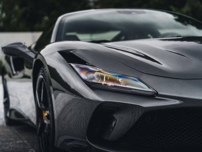 Ferrari F8 Tributo - Grigio Silverstone / VAT / Lift / Carb Grigio Silverstone de 2021