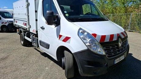 Renault Master 24500ht 165ch benne coffre rehausses pay 2019 d'occasion a   La Boisse (01)
