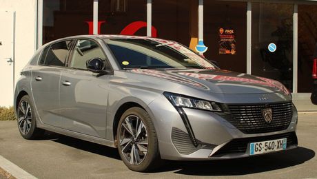 Peugeot 308 1.5 bluehdi 131ch ? allure pack eat8 par 2022 d'occasion a Orl�ans (45)