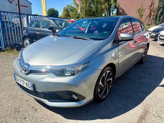 Toyota Auris 1.2 Gris M�tallis� de 2016