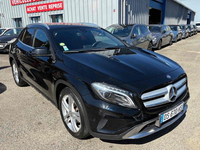 Mercedes Classe GLA 2.2 200 CDI Noir M�tallis� de 2015