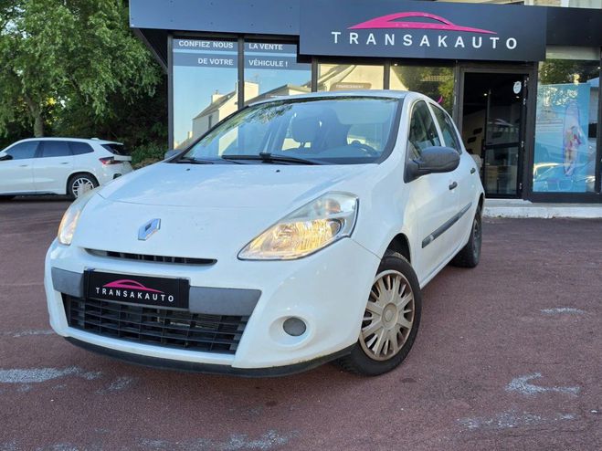 Renault Clio III Alize distribution prevoir Blanc de 2011