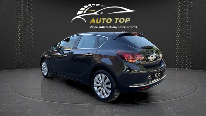 Opel Astra 1.4 TURBO 140CH COSMO START&STOP NOIR de 2013