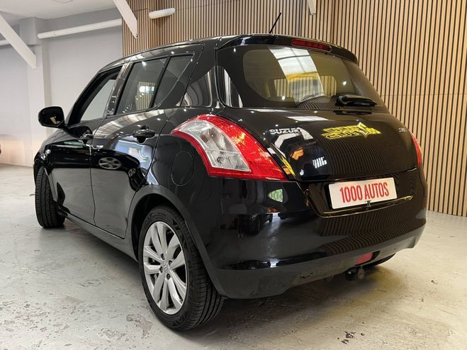 Suzuki Swift III 1.2 VVT 94ch Privil�ge Auto 5p NOIR de 2015