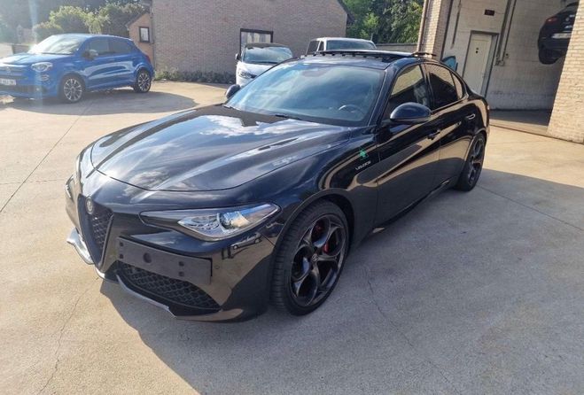 Alfa romeo Giulia 2.2 210 ch AT8 Q4 Veloce Noir de 2017