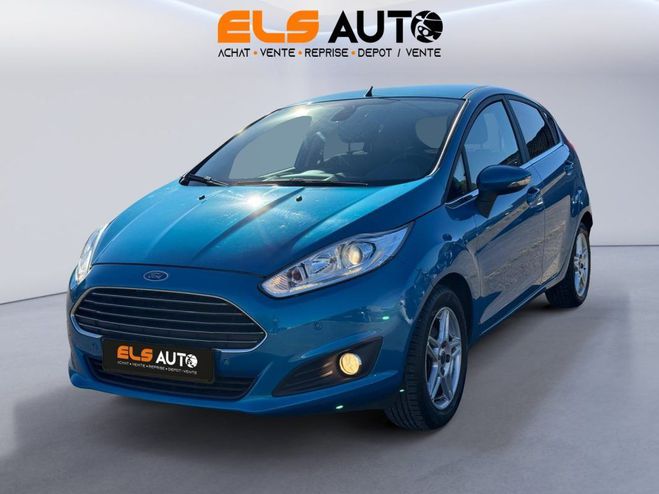 Ford Fiesta Titanium 1.25i 82ch 1.Main Bleu M�tallis� de 2014
