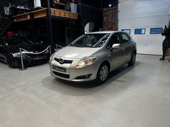  Voir d&eacute;tails -Toyota Auris 97 VVT-i Lin�a Luna &agrave; Saint-Ouen-l'Aum�ne (95)