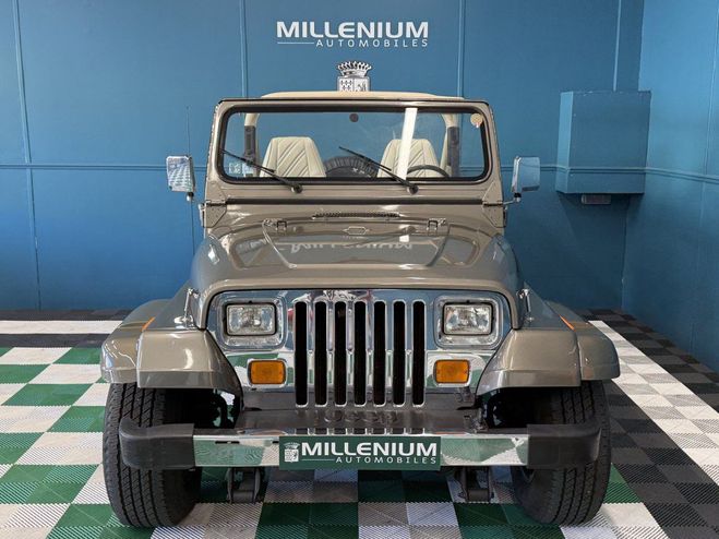 Jeep Wrangler 2.5 SAINT TROPEZ Vert de 1991
