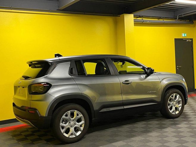 Jeep Avenger Electrique - 156 Altitude FAIBLE KILOMET GRIS de 2025