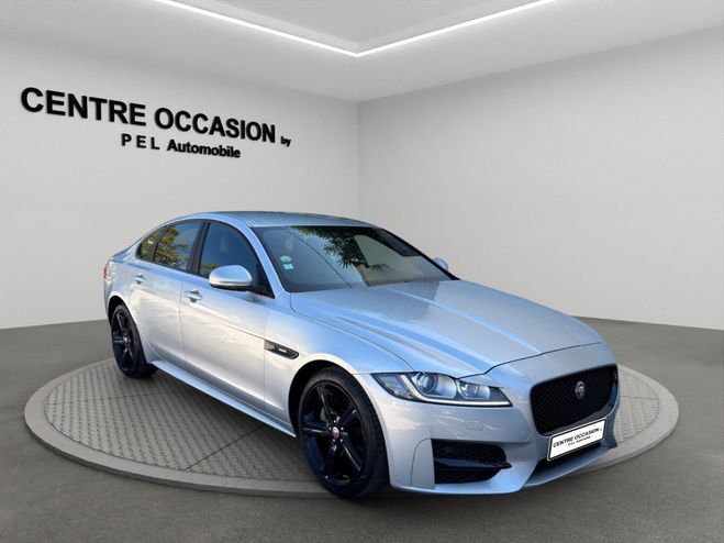 Jaguar XF R-SPORT AWD 2.0D 240 CH BVA8 ? 88 246 KM Gris de 2018