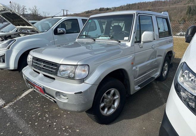Hyundai Galloper V6 3.L ESSENCE Gris de 2000