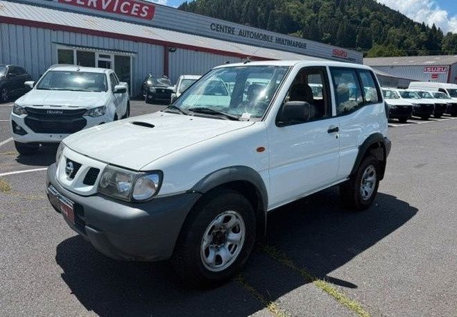 Nissan Terrano 2.7 TDI 125CH LUXE 3P Blanc de 2002
