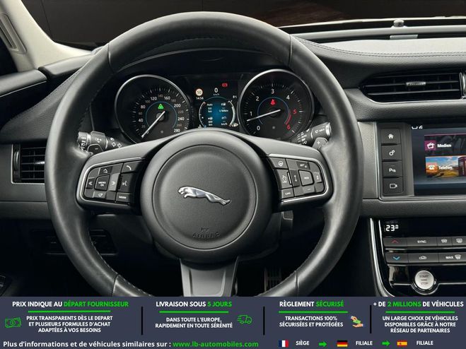 Jaguar XF 300 ch BVA Blanc de 2017