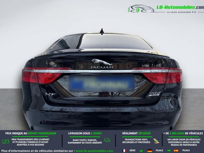 Jaguar XF 180 ch BVA AWD Noir M�tallique de 2016
