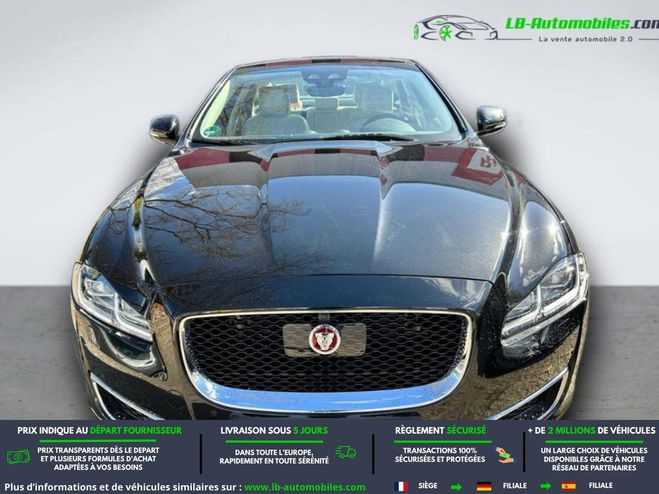 Jaguar XJ 300 ch Diesel BVA Noir M�tallique de 2019