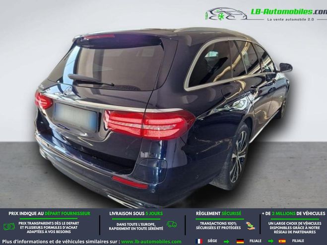 Mercedes Classe E 300 de BVA Bleu M�tallique de 2019