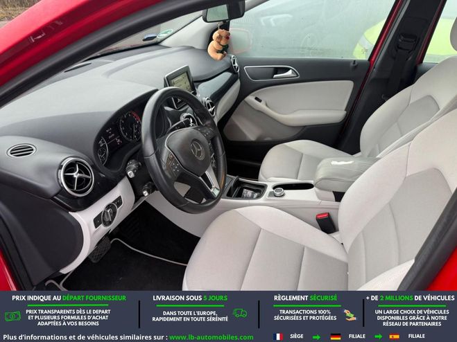 Mercedes Classe B 180 BVA Rouge M�tallique de 2014