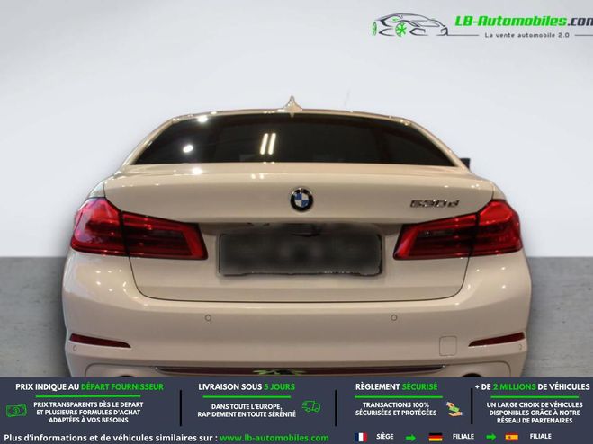 BMW Serie 5 530d 265 ch BVA Blanc M�tallique de 2017