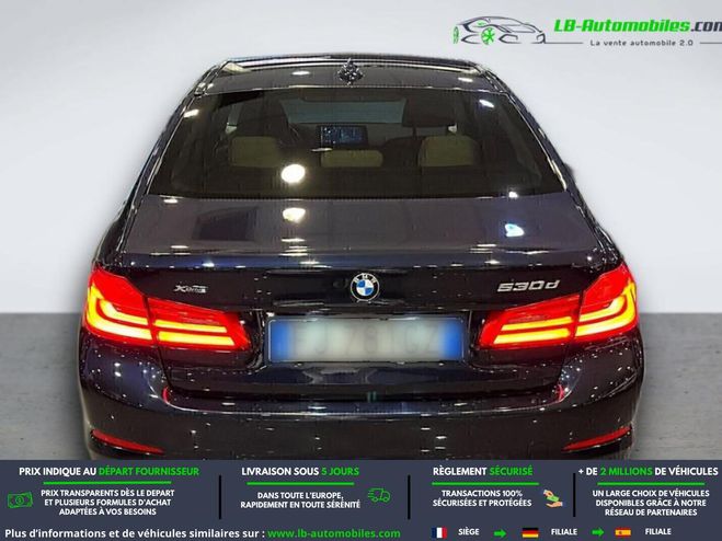BMW Serie 5 530d 265 ch BVA Bleu de 2017